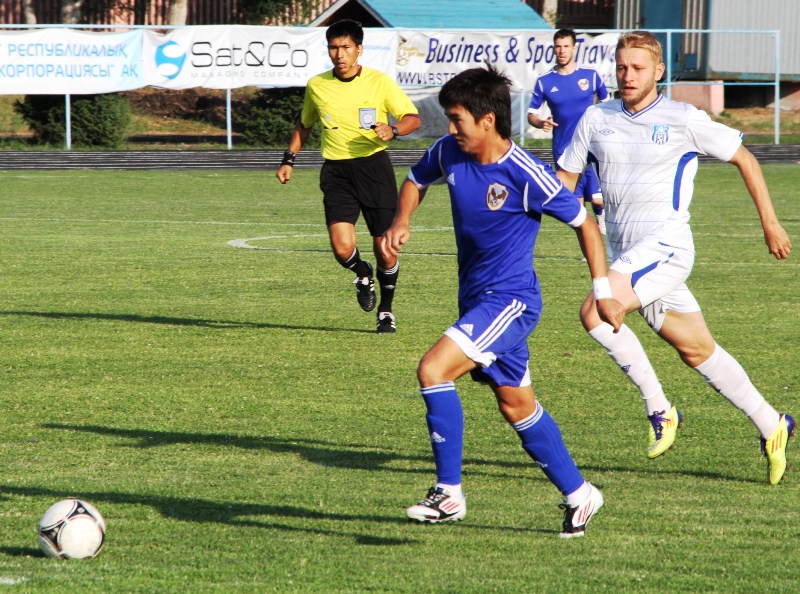 Фоторепортаж с матча 14-го тура Премьер-Лиги «Сункар» — «Тараз» 0:1