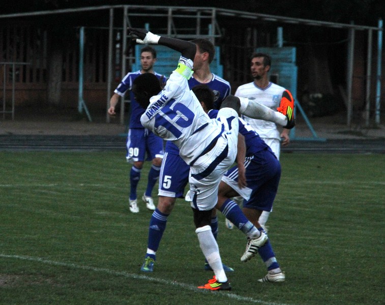 Фоторепортаж с матча 14-го тура Премьер-Лиги «Сункар» — «Тараз» 0:1