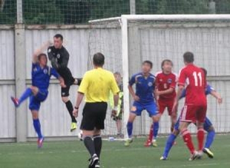 Хорошая игра вратарея, свела игру к ничьей