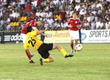 Марат Бикмаев вновь забил