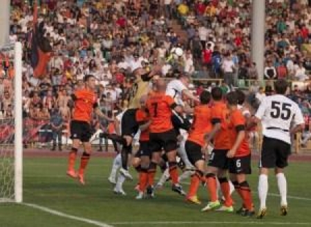 Карагандинцы уступили на последней минуте