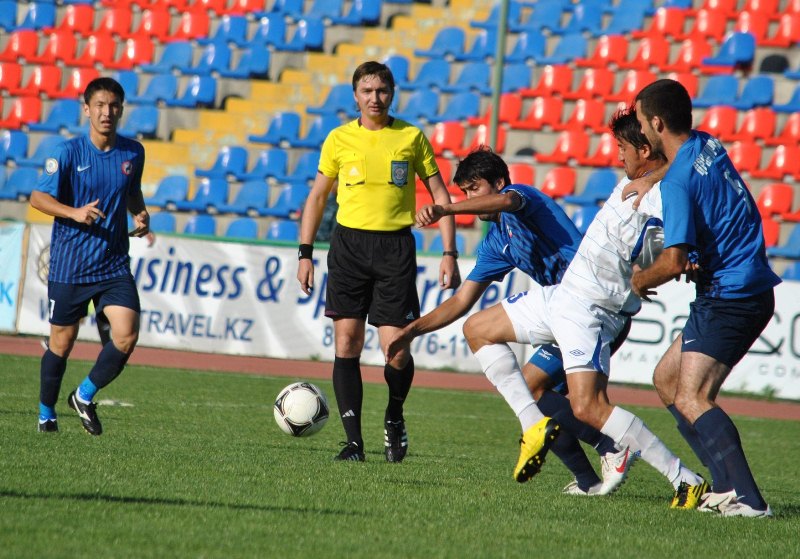 Фоторепортаж с матча 15-го тура Премьер-Лиги «Тараз» — «Атырау» 1:0
