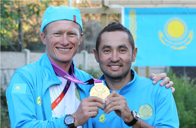 Фоторепортаж с пресс-конференции Александра Винокурова в Лондоне