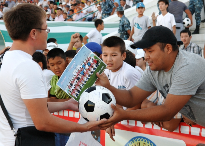 Фоторепортаж с матча 18-го тура Премьер-Лиги «Кайсар» — «Кайрат» 1:1