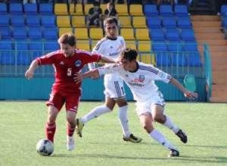 В Первой лиге пройдена половина пути