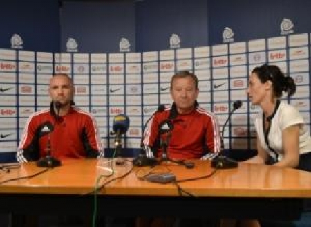 Владимир Муханов и Марат Бикмаев на предматчевой пресс-конференции