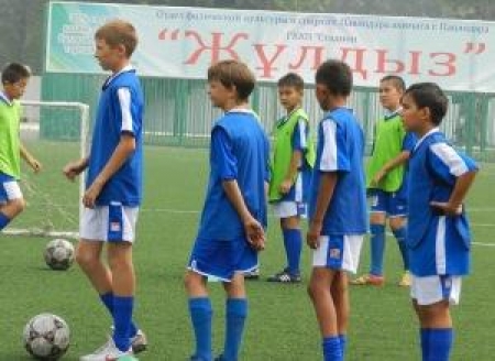 Очередной футбольный центр открыт в Павлодаре