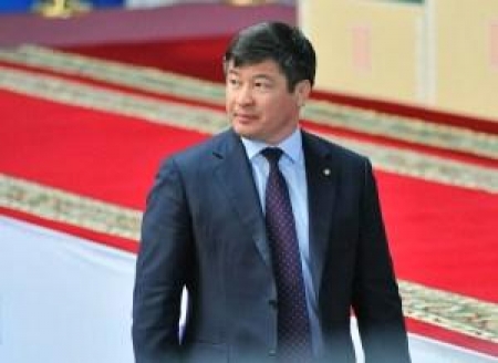 Даулет Турлыханов остается в FILA