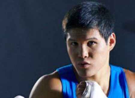 Данияр Елеусинов вышел в четвертьфинал