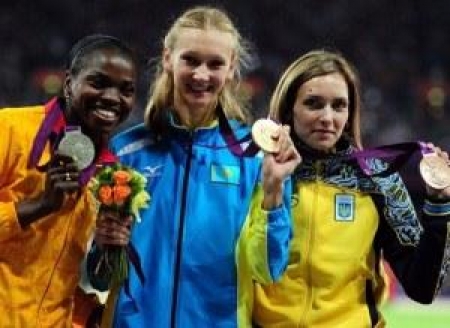 Рыпакова принесла шестое золото