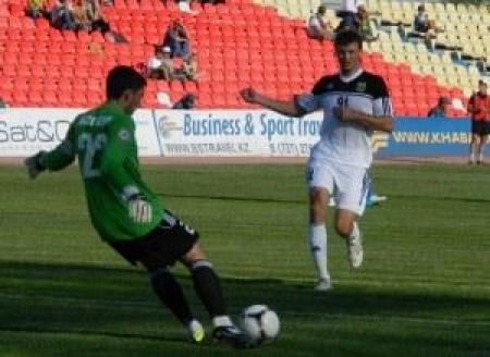 Сергей Струков начал забивать в Костанае