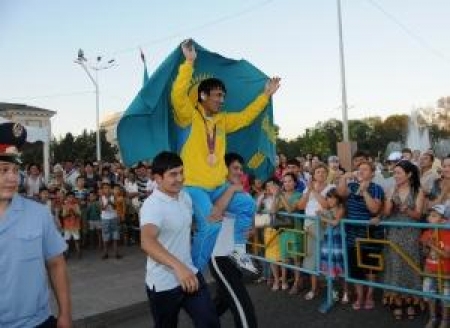 Акжурек Танатаров вернулся героем