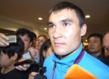 Собравшиеся скандировали «Серик – первый, Серик – чемпион»