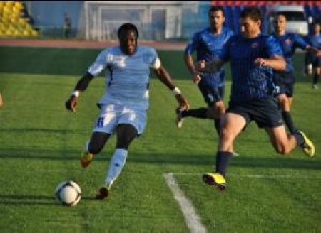 Обиора Одита приехал поразить Казахстан