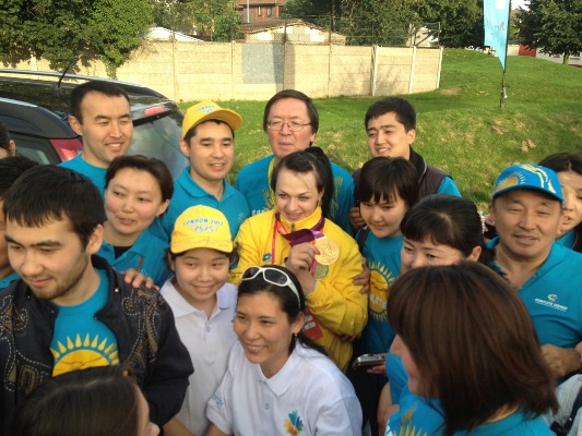 Фоторепортаж со встречи Светланы Подобедовой в казахстанском пресс-центре в Лондоне