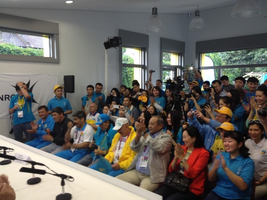 Фоторепортаж со встречи Светланы Подобедовой в казахстанском пресс-центре в Лондоне