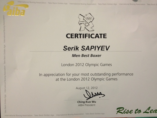 Фотографии казахстанских боксеров после Олимпиады