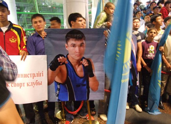 Фоторепортаж со встречи Серика Сапиева, Адильбека Ниязымбетова, Марину Вольнову, Ивана Дычко в Астане