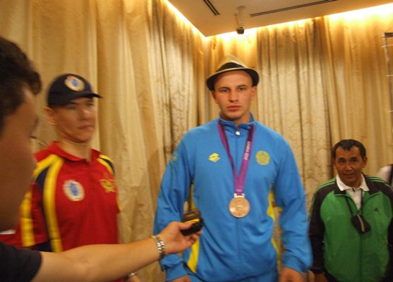 Фоторепортаж со встречи Серика Сапиева, Адильбека Ниязымбетова, Марину Вольнову, Ивана Дычко в Астане