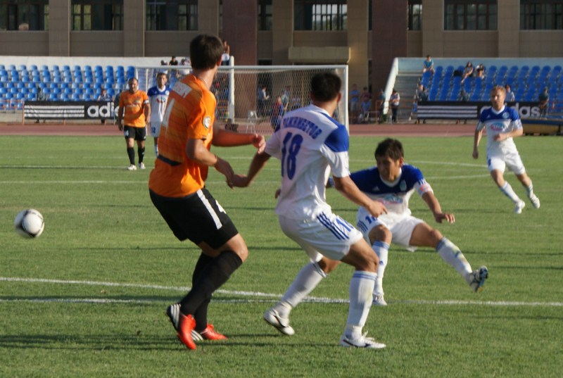 Фоторепортаж с матча 20-го тура Премьер-Лиги «Ордабасы» — «Шахтер» 0:1