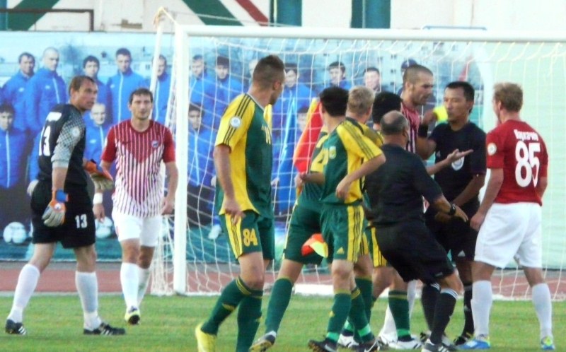 Фоторепортаж с матча 20-го тура Премьер-Лиги «Кайсар» — «Тобол» 1:2