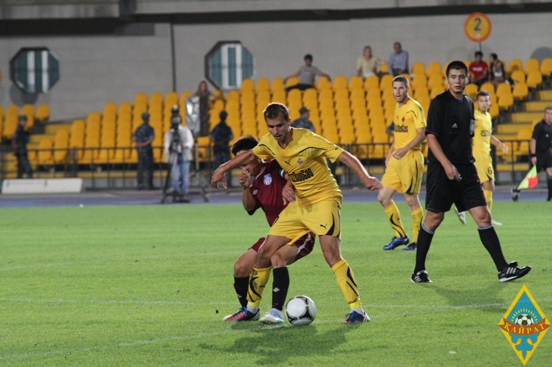 Фоторепортаж с матча 21-го тура Премьер-Лиги «Кайрат» — «Тараз» 2:1