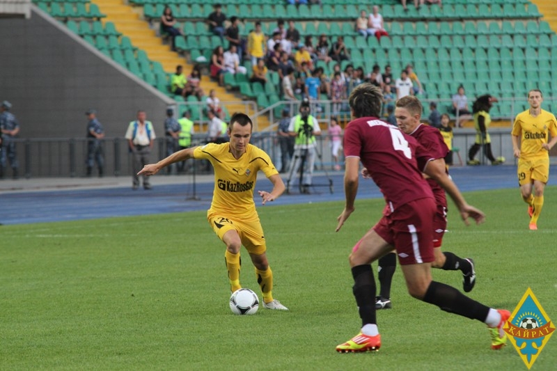 Фоторепортаж с матча 21-го тура Премьер-Лиги «Кайрат» — «Тараз» 2:1