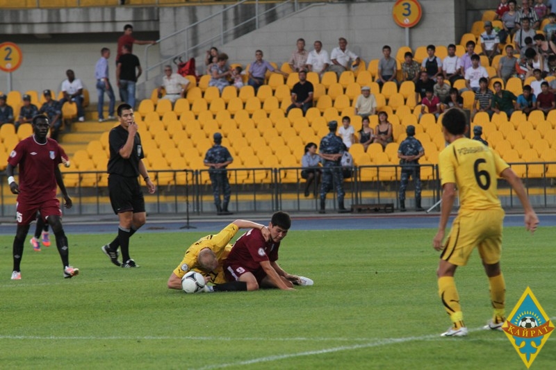 Фоторепортаж с матча 21-го тура Премьер-Лиги «Кайрат» — «Тараз» 2:1