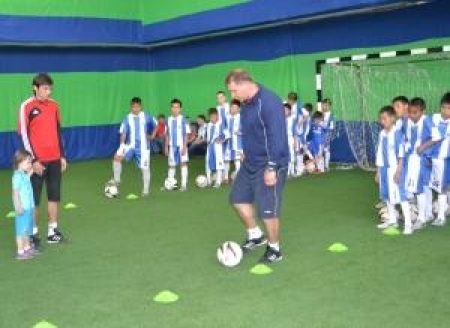 Самат Смаков о футболе