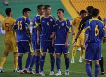 Казахстанцы в последней игре проупстили шесть мячей