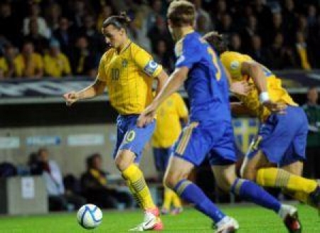 Шведам победа далась нелегко