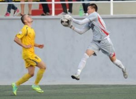 Борьба в Первой лиге набирает обороты