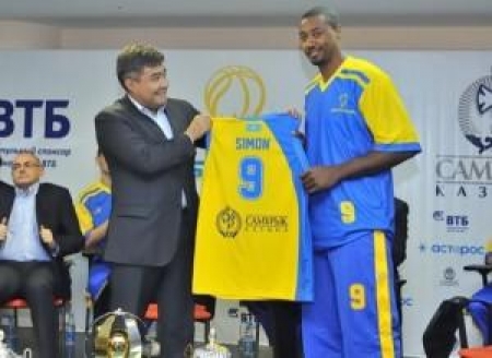 Дэвид Саймон рад переезду в Астану