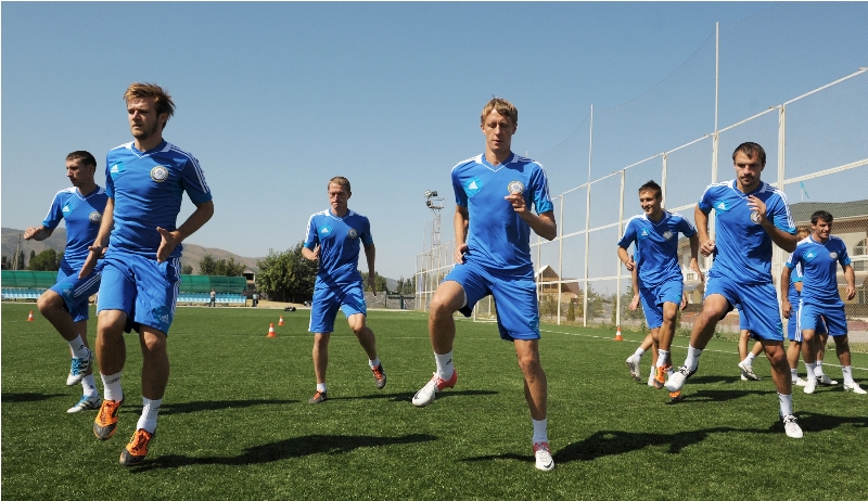 Фоторепортаж с тренировки сборной Казахстана
