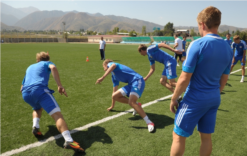 Фоторепортаж с тренировки сборной Казахстана