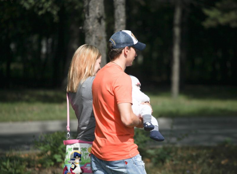 Андрей Огородников и его семья под прицелом папарацци