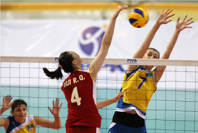 Фоторепортаж с матча Кубка Азии Казахстан — Китай 0:3