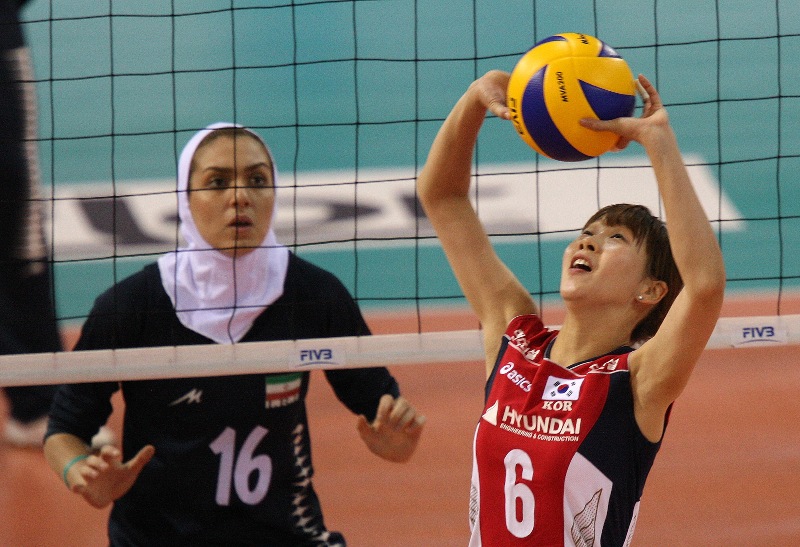 Фоторепортаж с матча Кубка Азии Южная Корея — Иран 3:0