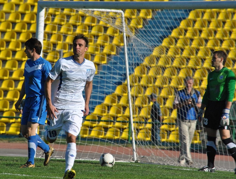 Фоторепортаж с матча 22-го тура Премьер-Лиги «Тараз» — «Иртыш» 3:2