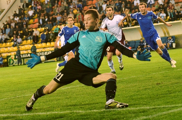 Когда угловой опаснее пенальти