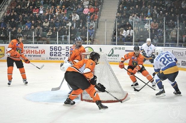 Фоторепортаж с матча ВХЛ «Ермак» — «Казцинк-Торпедо» 2:1