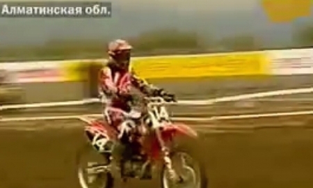 Кубок Дружбы народов по мотокроссу проходит в Алматинской области