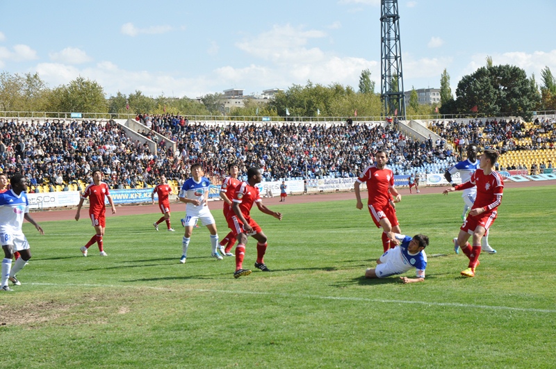 Фоторепортаж с матча четвертьфинала Кубка Казахстана «Ордабасы» — «Актобе» 0:1