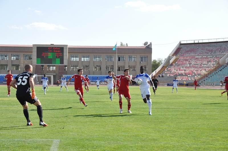 Фоторепортаж с матча четвертьфинала Кубка Казахстана «Ордабасы» — «Актобе» 0:1