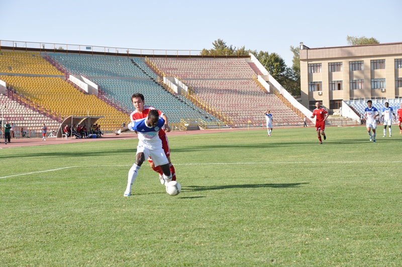 Фоторепортаж с матча четвертьфинала Кубка Казахстана «Ордабасы» — «Актобе» 0:1