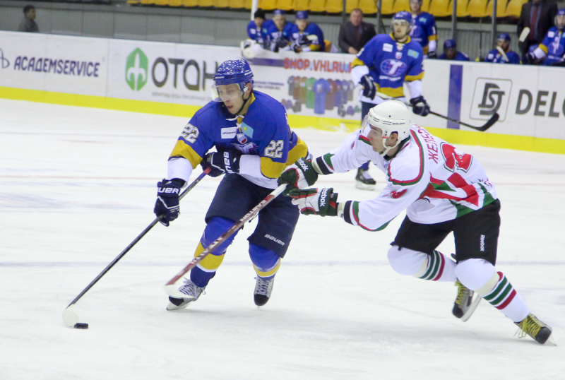 Фоторепортаж с матча ВХЛ «Казцинк-Торпедо» — «Нефтяник» 4:2