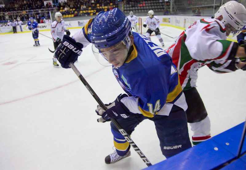 Фоторепортаж с матча ВХЛ «Казцинк-Торпедо» — «Нефтяник» 4:2