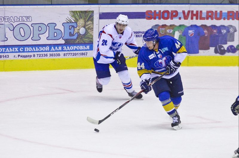 Фоторепортаж с матча ВХЛ «Казцинк-Торпедо» — «Лада» 2:3 Б
