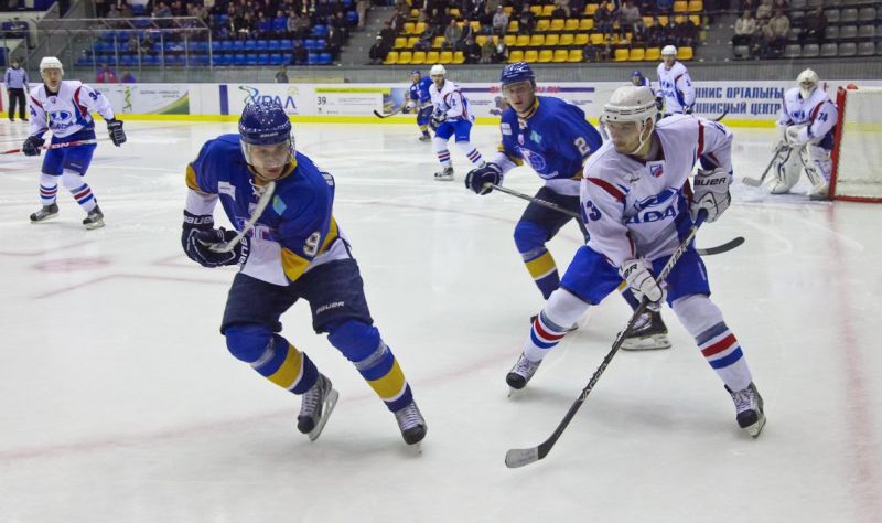 Фоторепортаж с матча ВХЛ «Казцинк-Торпедо» — «Лада» 2:3 Б