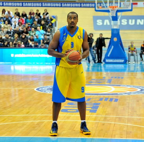 Фоторепортаж с матча ВТБ «Астана» — «Азовмаш» 75:72